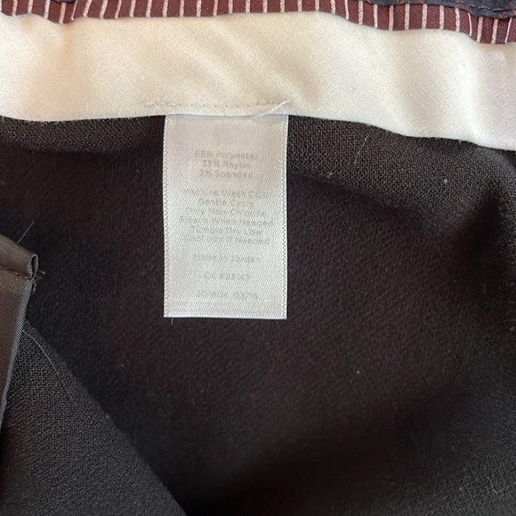 Talbots Petites, tapered leg,belt loops, stretch, lay flat on body, stretch EUC - Picture 6 of 13